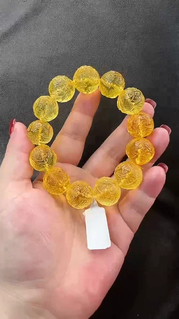 未镶嵌颈饰琥珀手串