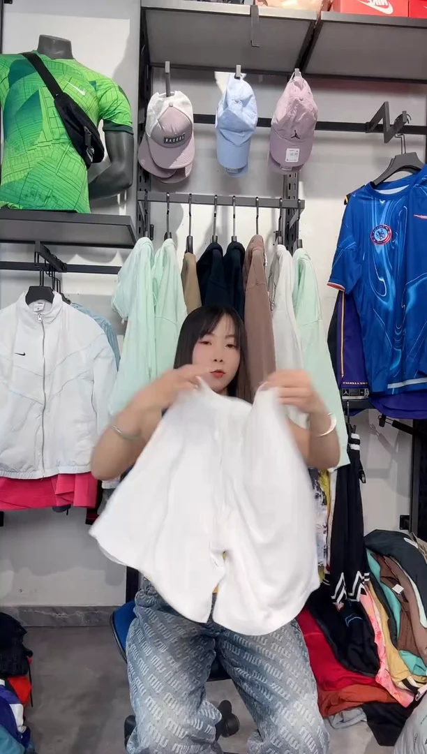 1795编码 瑕疵款直播间过款为准 尺码 L