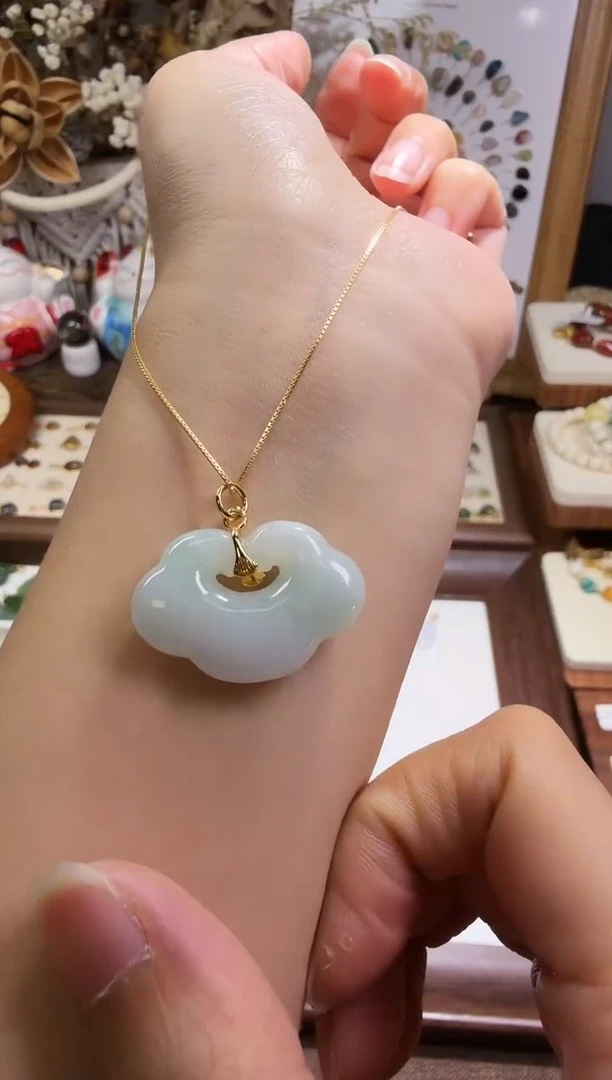 水晶摆件未镶嵌锁