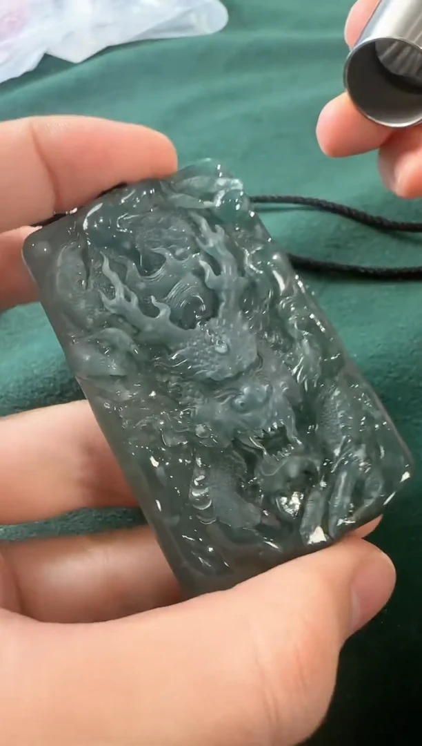 吊坠(不含链)未镶嵌翡翠翡翠吊坠
