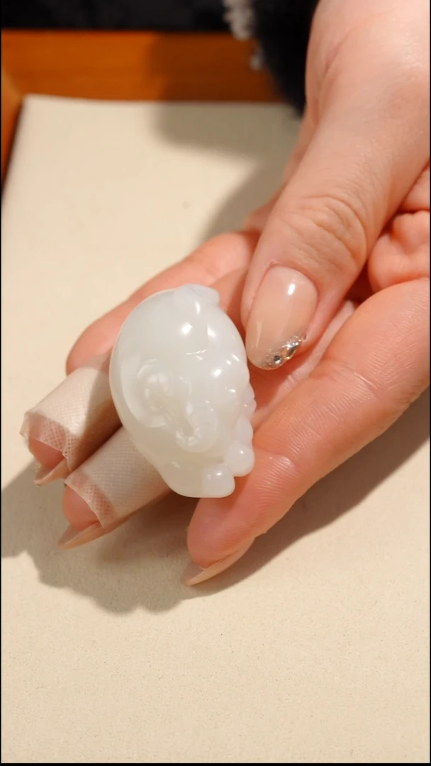 吊坠(不含链)未镶嵌和田玉（白玉）和田玉十二生肖牛吊坠 约33.4g