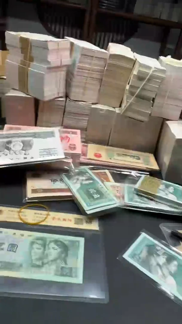 拖拉机 全新散张 1张