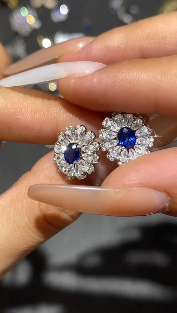 耳饰蓝宝石银S925镶嵌耳饰