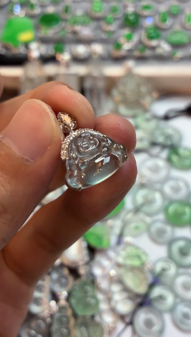 吊坠(不含链)未镶嵌翡翠佛公