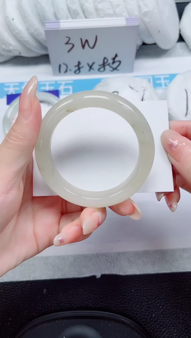 未镶嵌手镯石英质玉307-51/52