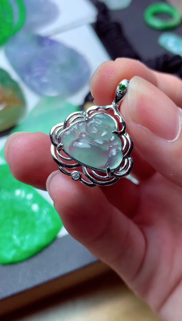 翡翠未镶嵌颈饰天然翡翠