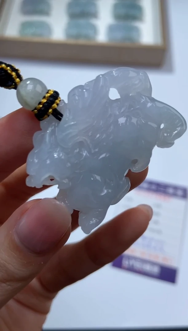 未镶嵌挂件翡翠377405/貔貅  多样性一件发