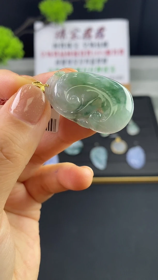 18K金镶嵌定制翡翠JJ0115