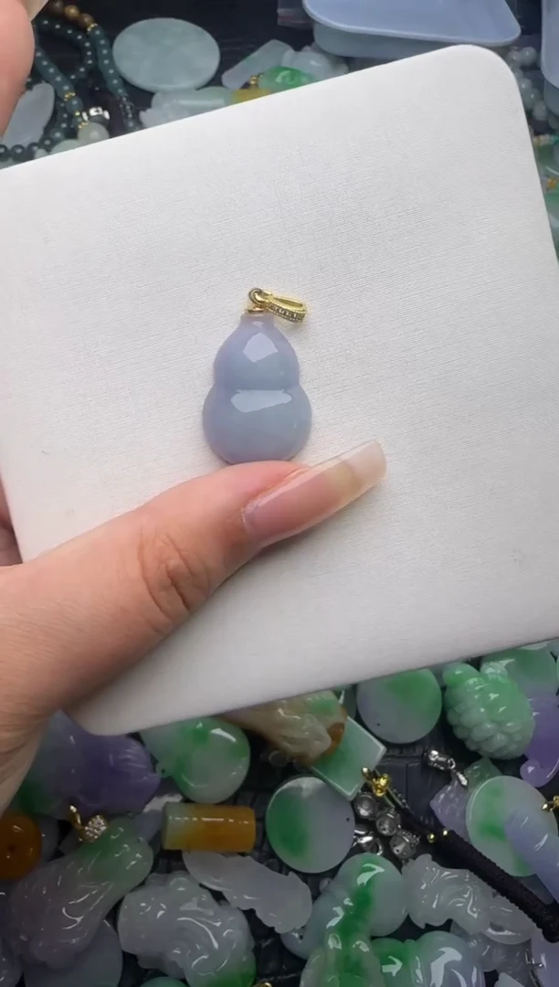 翡翠未镶嵌颈饰天然缅甸翡翠吊坠