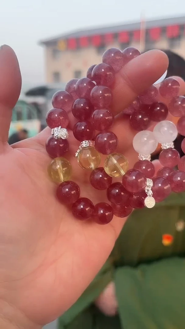 【闪购商品】石英质玉手链未镶嵌天然草莓晶DIY手串多样性发一11mm