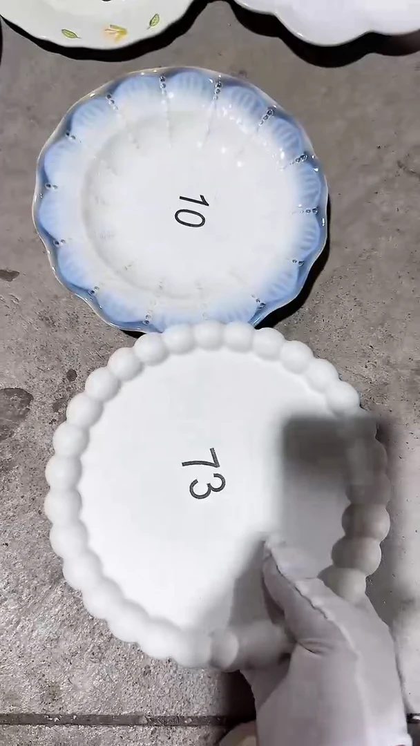 碗2个盘子 微瑕凑满20元包邮