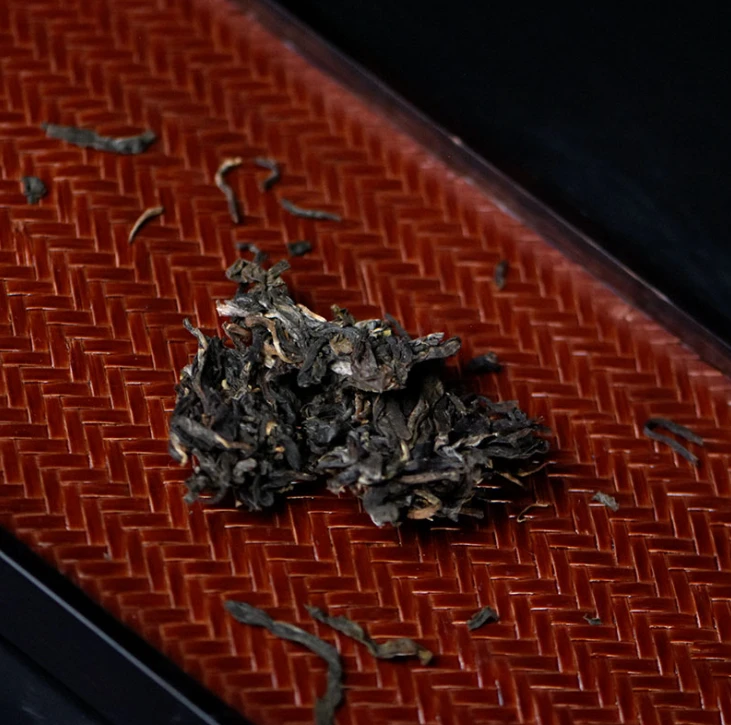 一泡曼松古树生茶