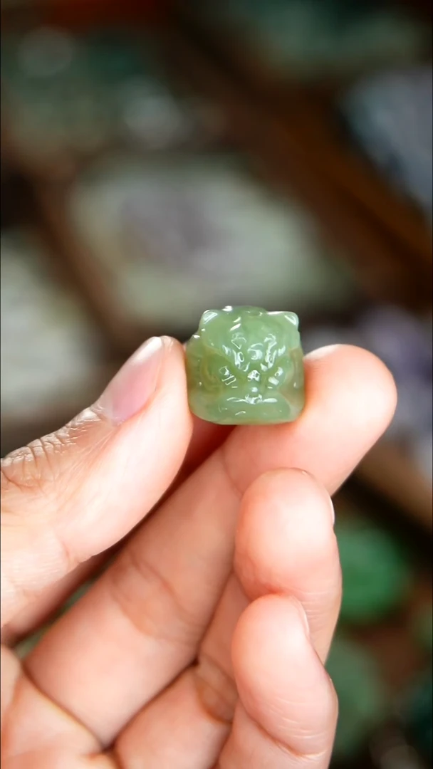 颈饰未镶嵌和田玉无*痕001