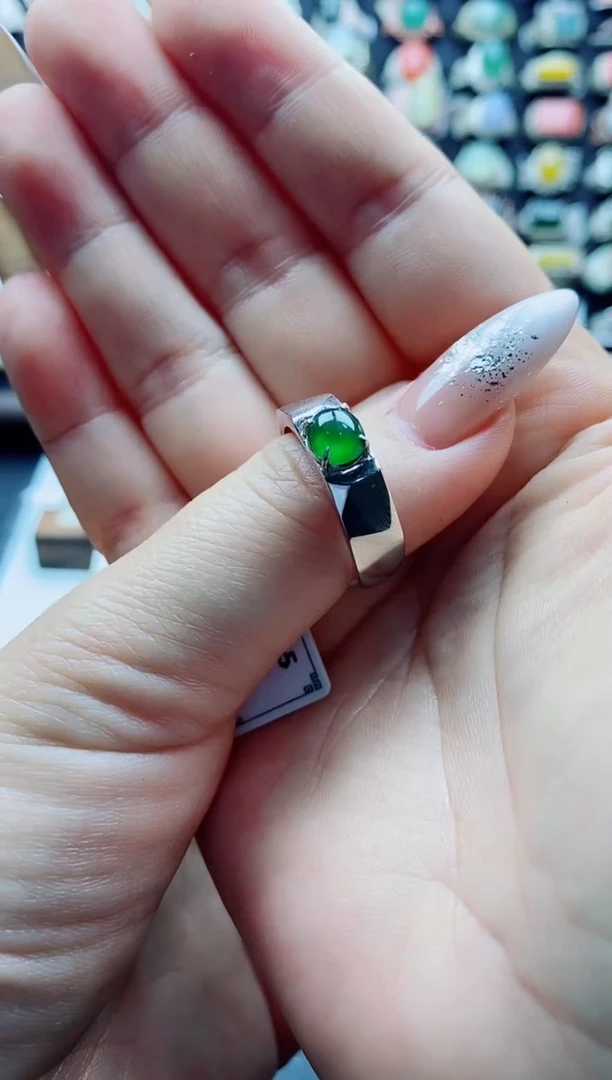 未镶嵌戒指翡翠不****好天然A货翡翠男戒