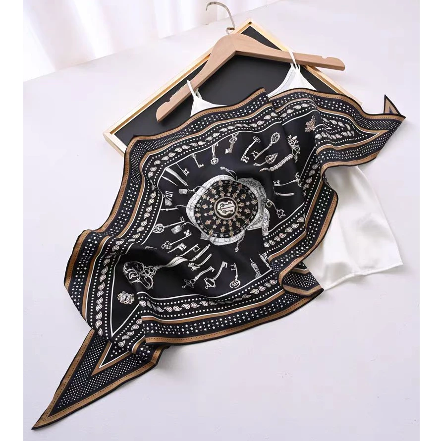 春夏新款黑金钥匙重磅斜纹砂洗桑蚕丝菱形丝巾飘带134CM*43CM