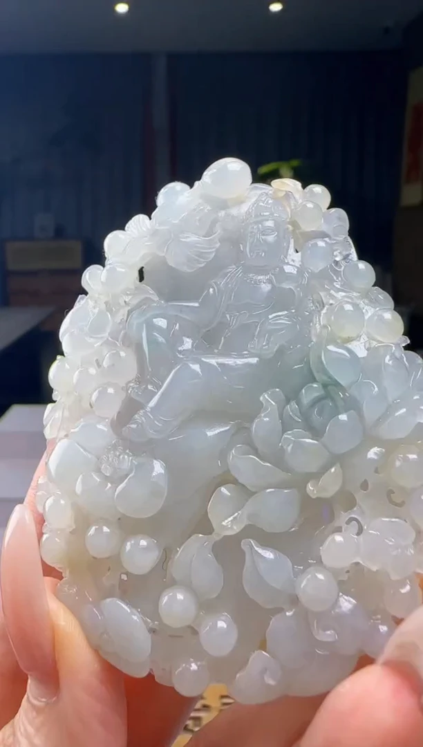 翡翠未镶嵌颈饰YJ@@WS1WX38279