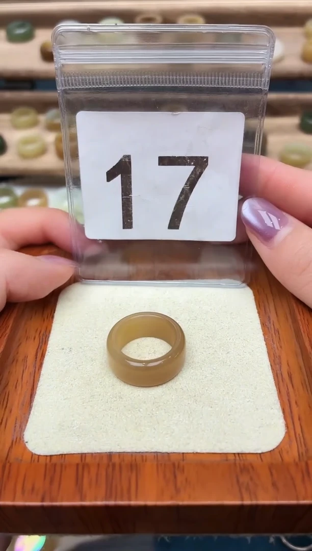 未镶嵌戒圈和田玉11加号