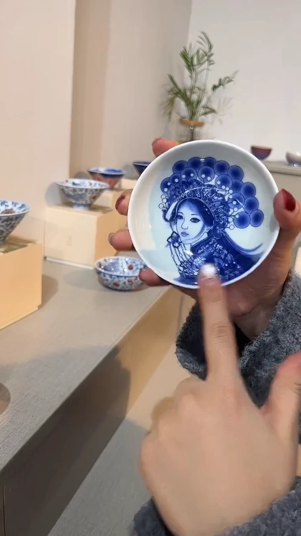 景德镇高温瓷花旦普洱