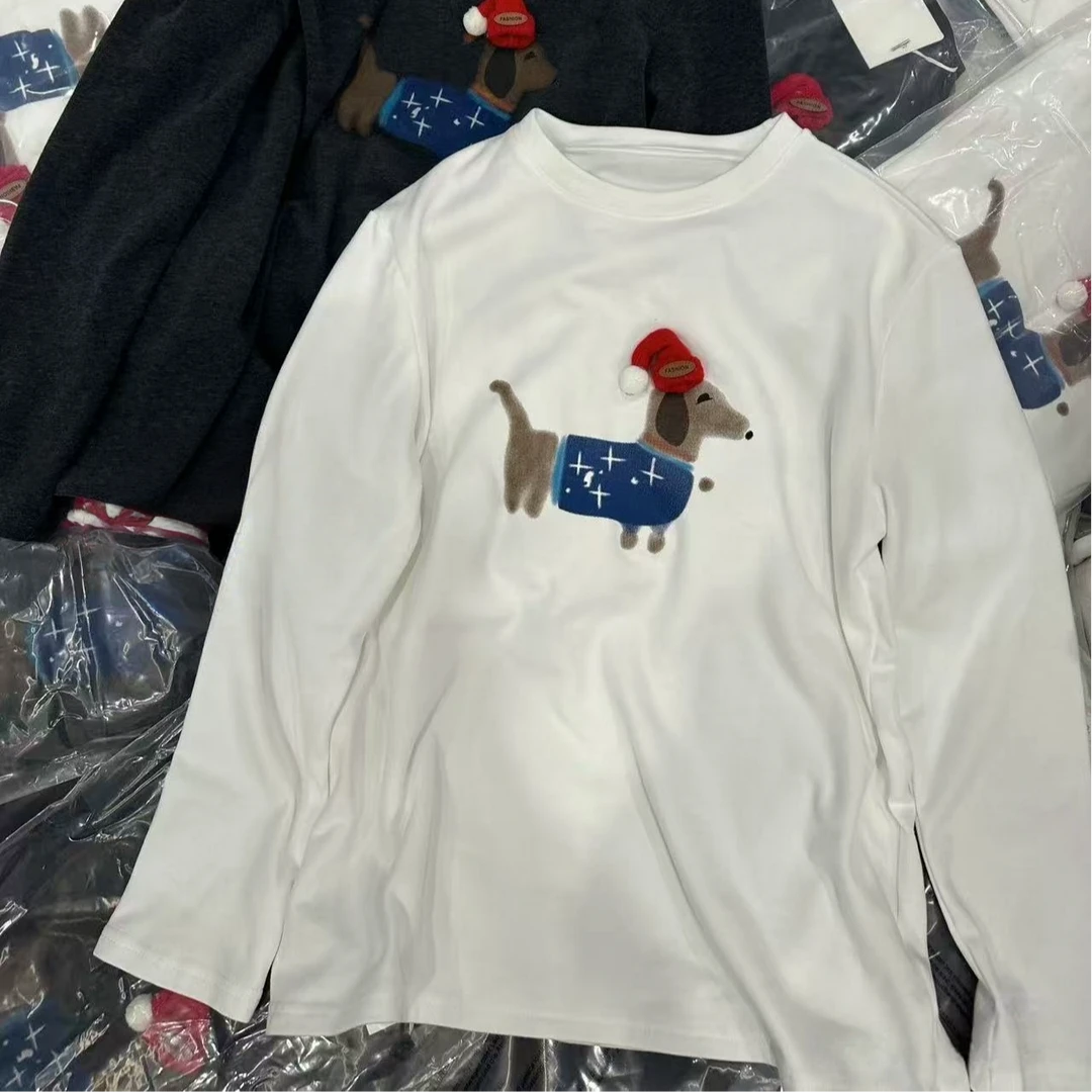 Manmi   立体圣诞帽小狗印花加绒打底衫   86171