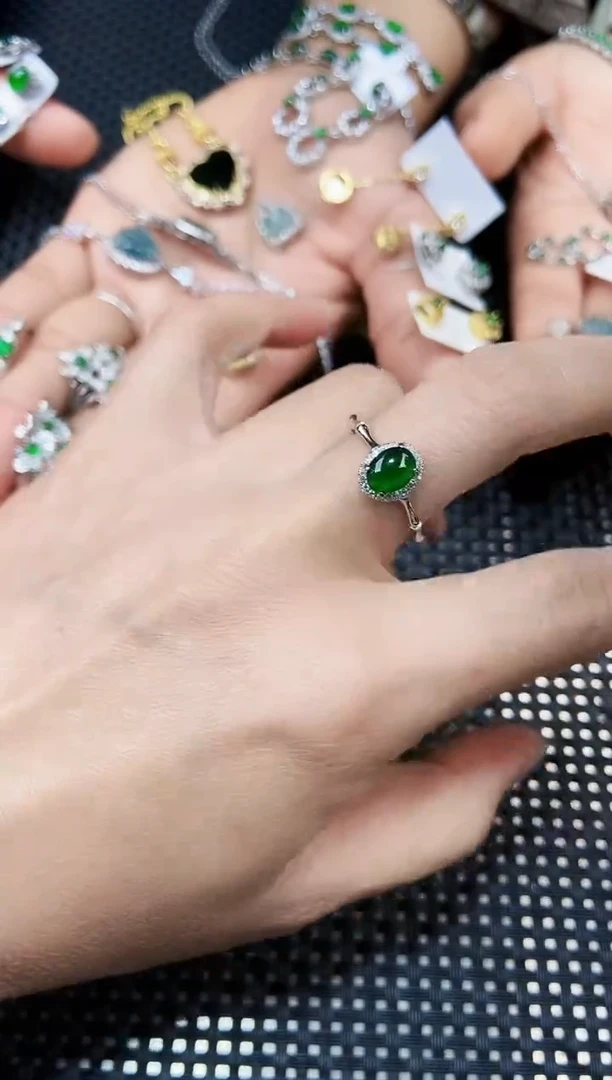 【闪购商品】翡翠戒指未镶嵌111111111