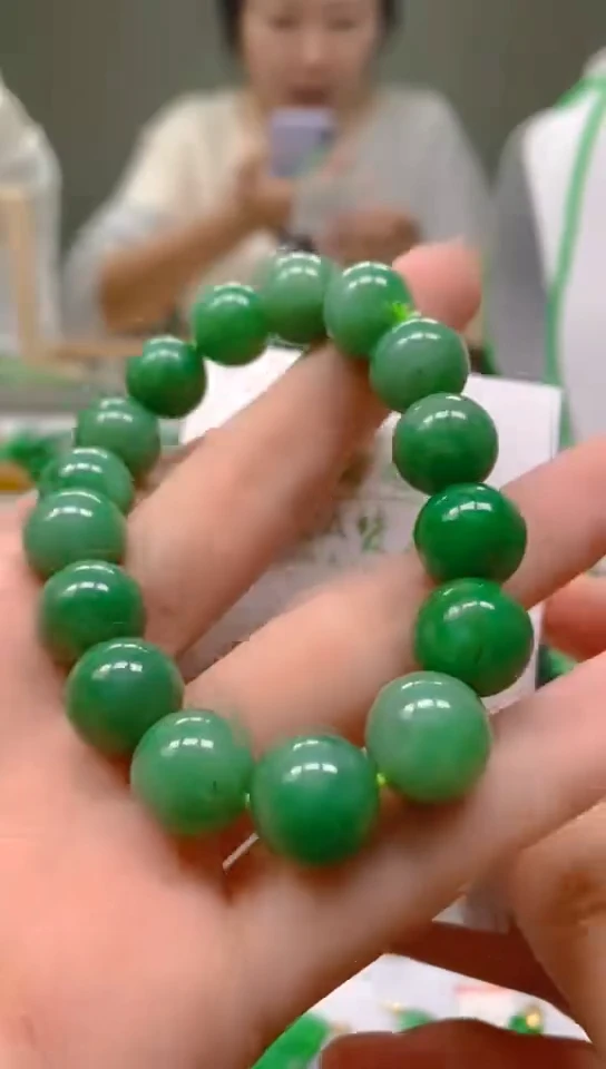 【闪购商品】翡翠颈饰未镶嵌新号开播，全场乱卖