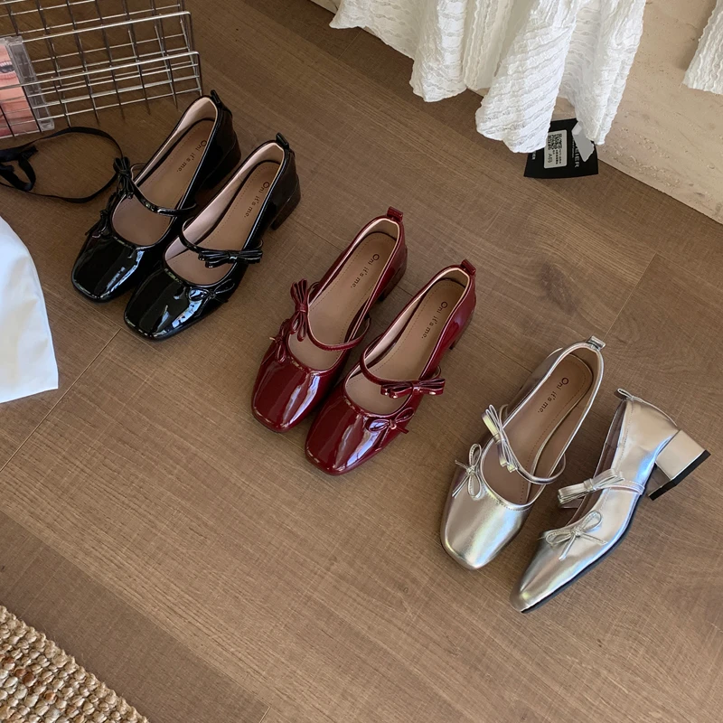 粗跟法式玛丽珍鞋女鞋2025春秋新款仙女风蝴蝶结气质银色浅口单鞋