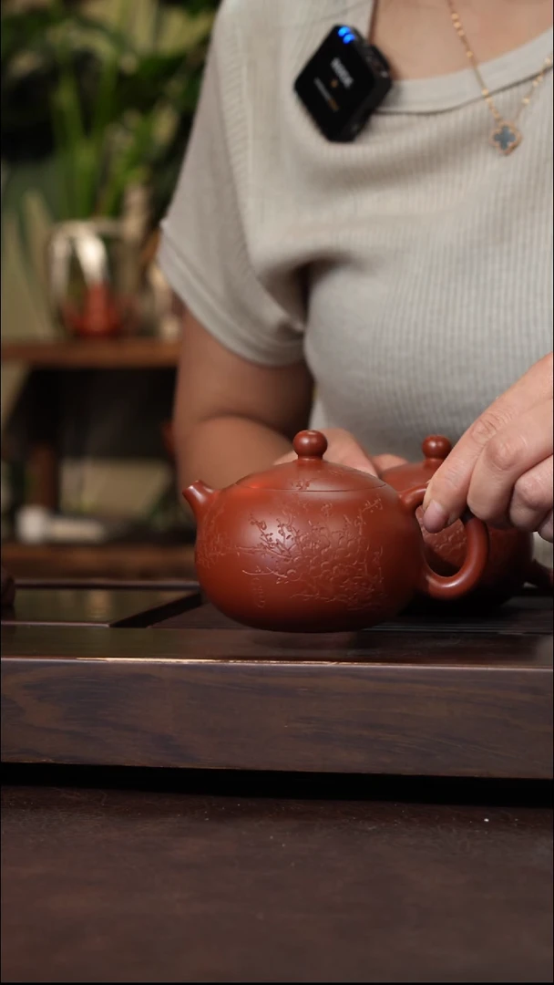 茶壶紫砂朱泥刻梅花西施200cc左右
