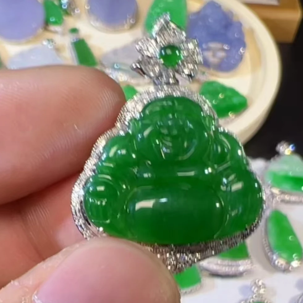 缅甸天然翡翠佛公