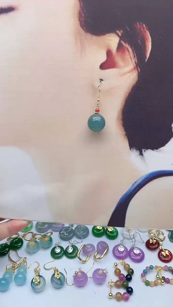 14K金镶嵌石英质玉（天山翠）耳饰71