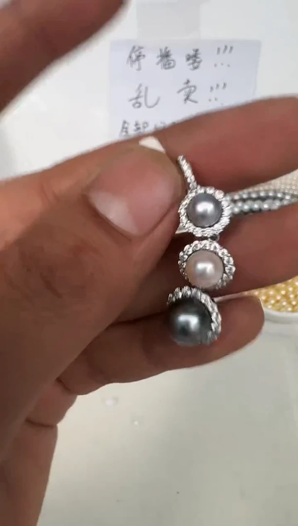 颈饰银S925镶嵌海水珍珠吊坠