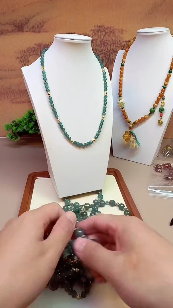 颈饰14K金镶嵌翡翠X180