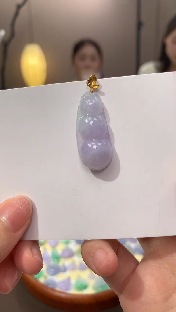 翡翠18K金镶嵌颈饰天然缅甸a货翡翠