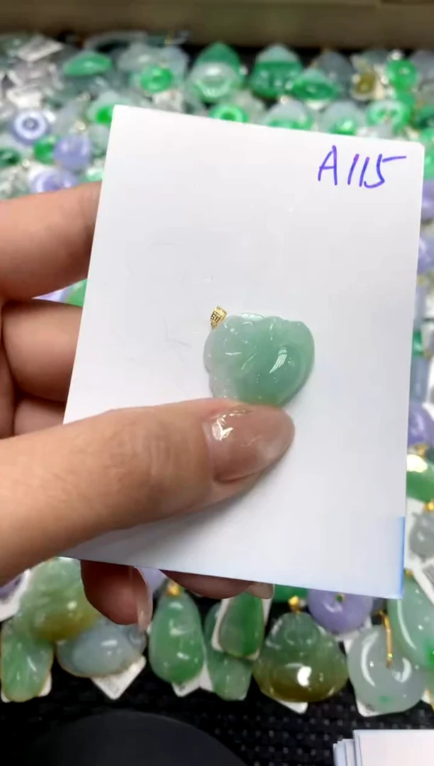 【闪购商品】翡翠颈饰18K金镶嵌1111111111