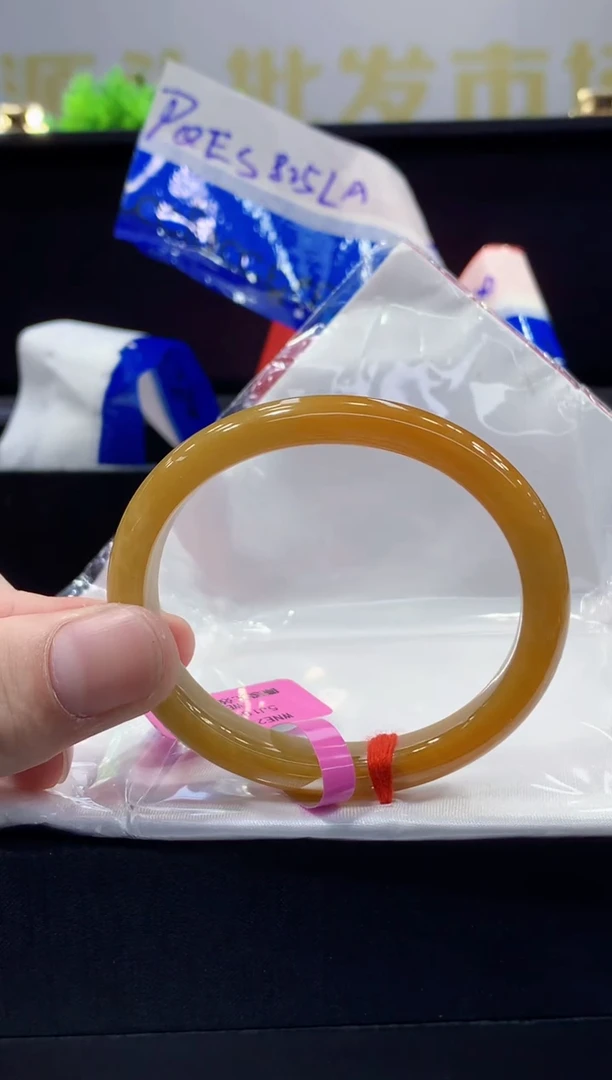 未镶嵌手镯翡翠翡翠手镯