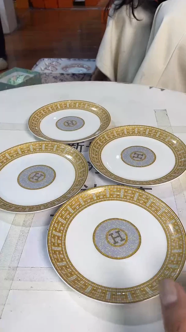 杯鸿辉家品牌瓷器，京东包邮！