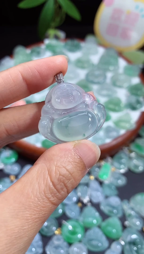 颈饰未镶嵌翡翠佛公