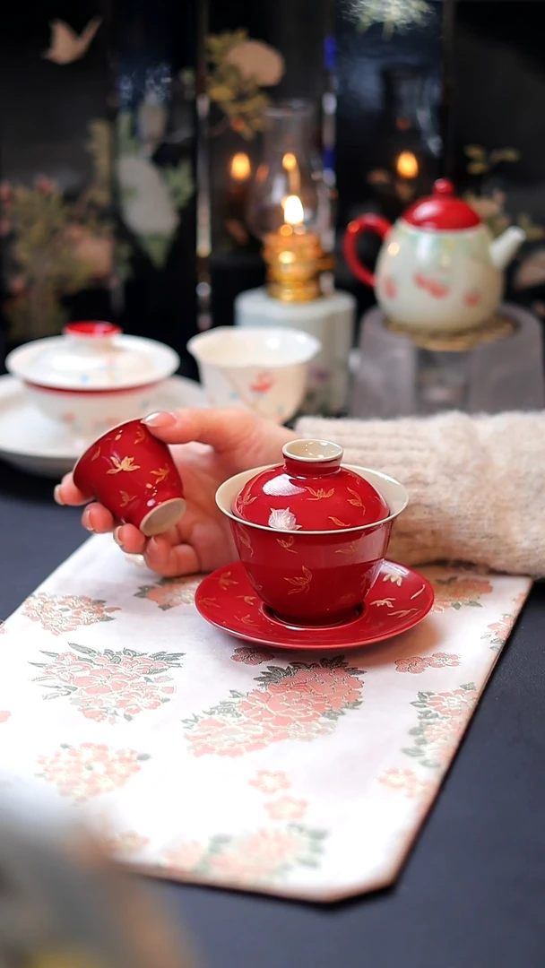 【闪购商品】哈哈哈哈哈哈哈哈哈-1盖碗1底托3杯