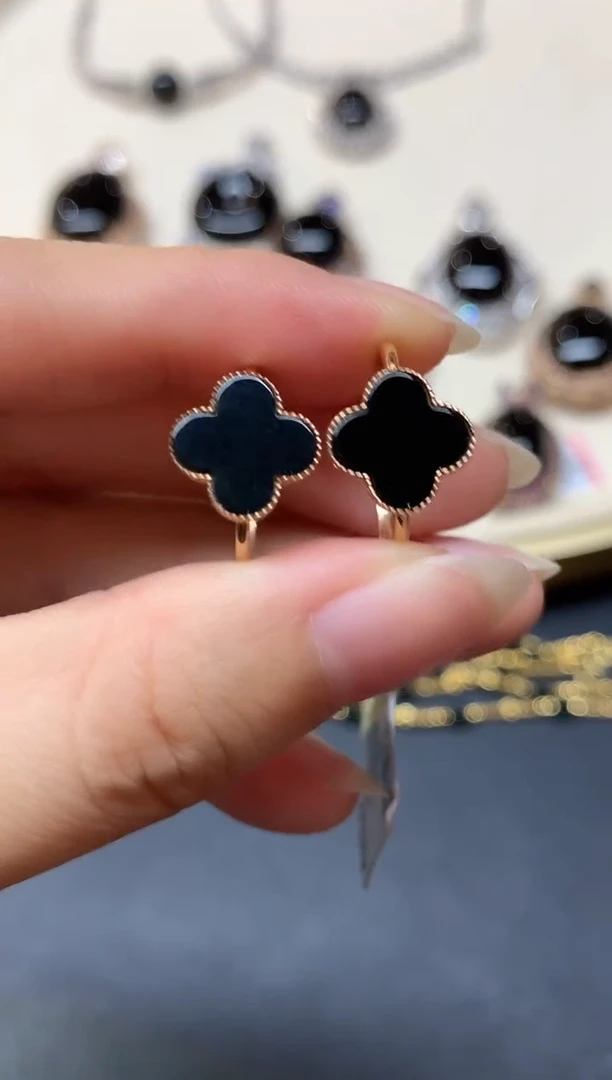 18K金镶嵌戒指翡翠墨翠戒指|799多样性发其一