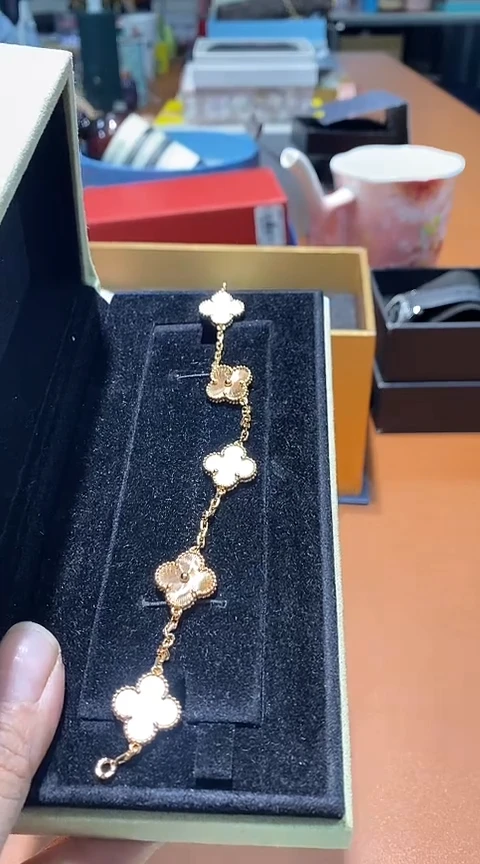 瓷片品牌 包包香水眼镜手表护肤品@@1
