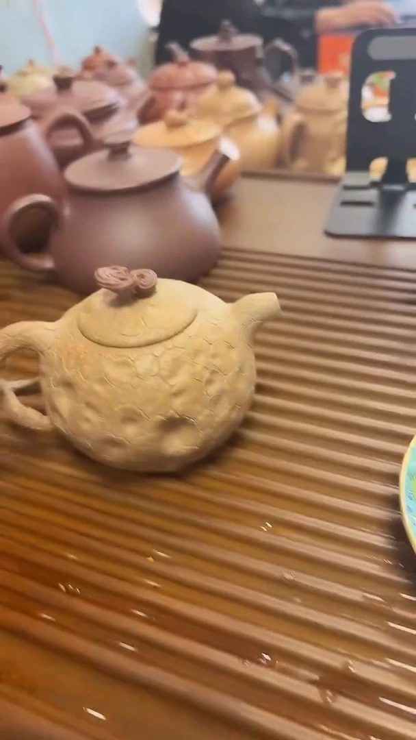 茶壶紫砂老段泥全手供春165cc左右