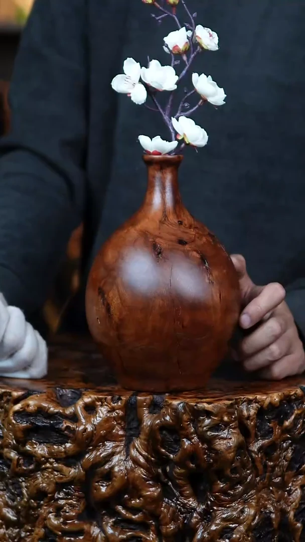 枣木百年鸡心枣木富贵瓶（高20）