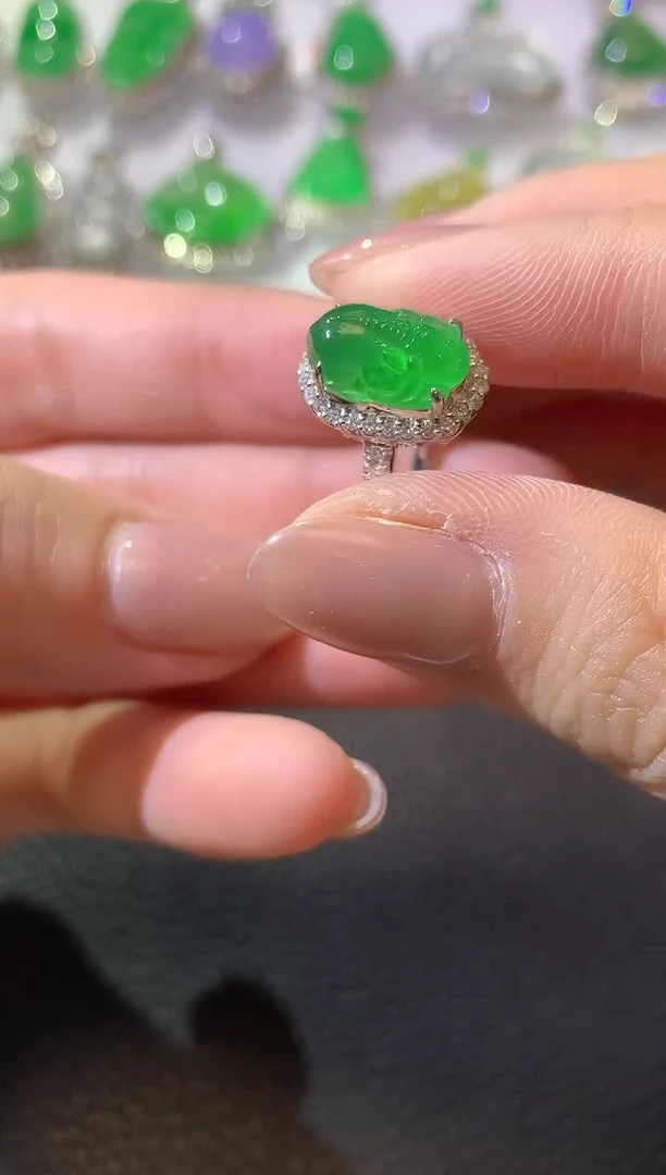 【闪购商品】翡翠戒指18K金镶嵌A51翡翠