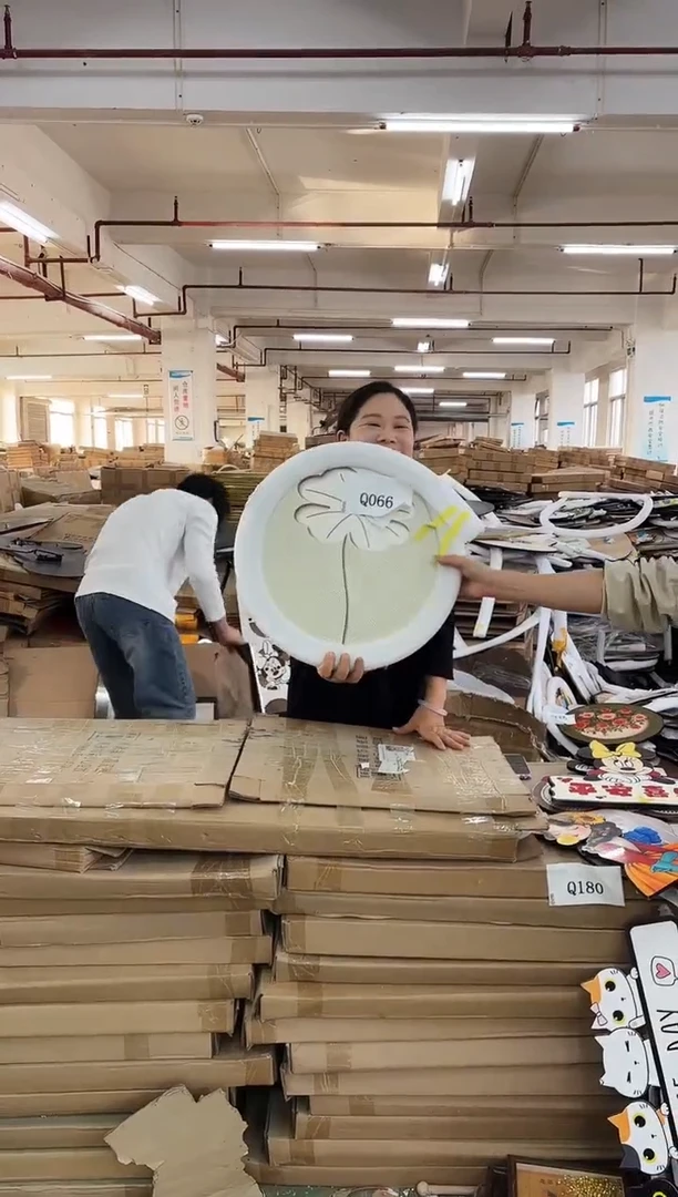 横款孤品果果微瑕闪购Q066