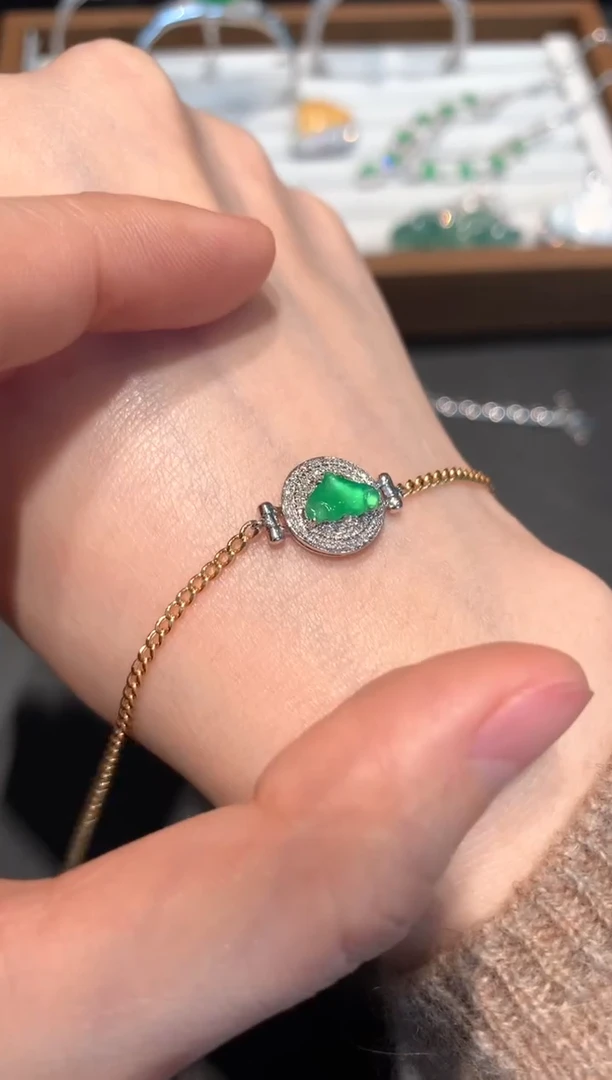 【闪购商品】翡翠手链18K金镶嵌2880