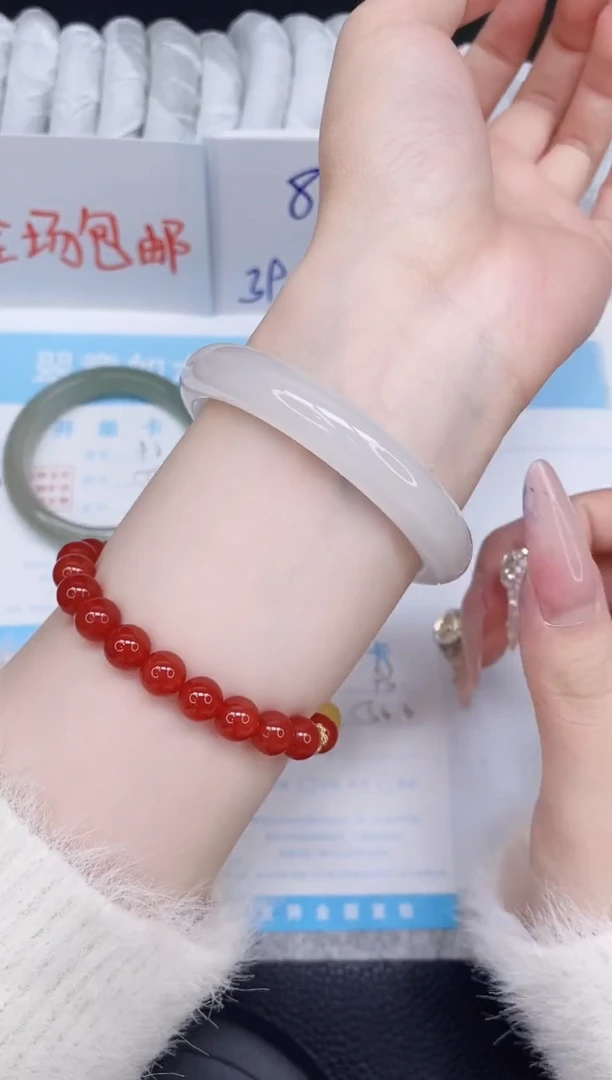 未镶嵌手镯石英质玉93-56.6