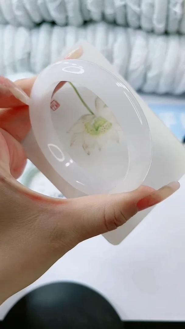 【闪购商品】石英质玉手镯未镶嵌多样性发货L507