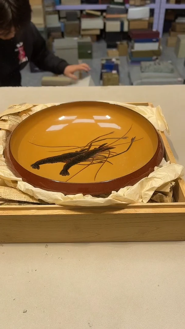 手工艺品琉璃疯**士888