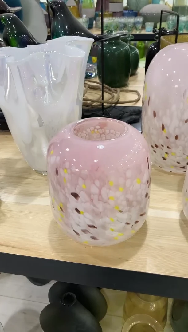 Y****4慕忆家手作琉璃花瓶