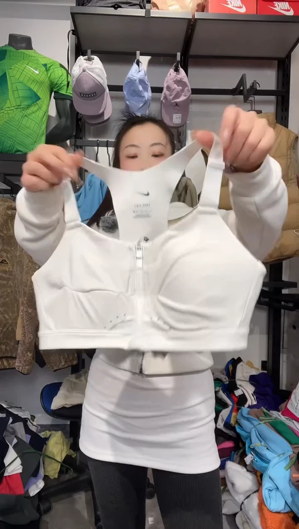 1309闪购编码Nike/Jordan运动卫衣裤以直播间过款为准尺码. L