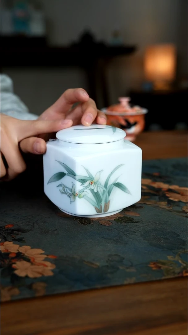 陶瓷一二二六-二零四